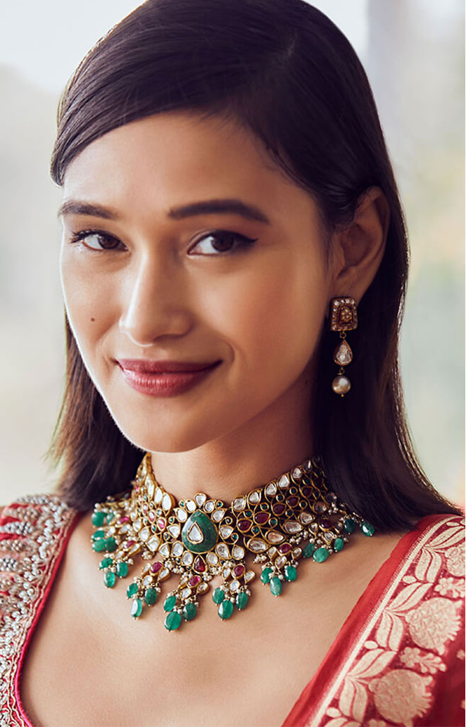 NABILA EARRINGS | ALEKHYA NECKLACE